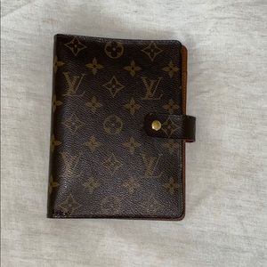 Authentic Louis day planner